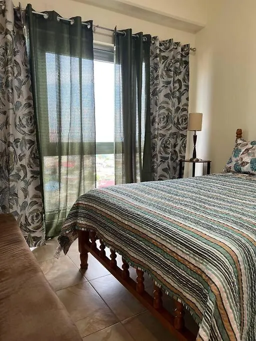 One Woodbrook Place Luxury Rentals With City View Port of Spain 0*,